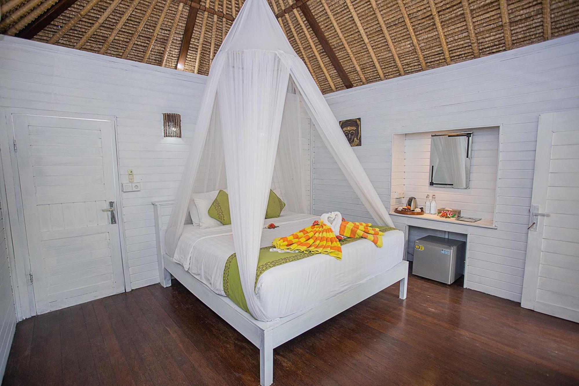 Koji Garden Huts Hotel Nusa Lembongan  Exterior photo